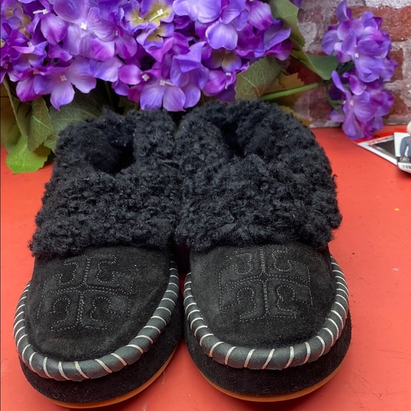 Tory Burch Black Shearling Slippers SZ 8 - Picture 1 of 7